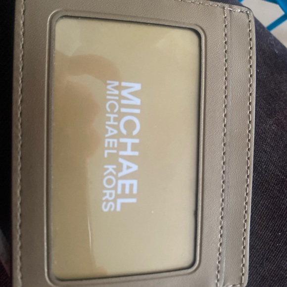 Michael Kors Zebra Print Card Holder in Tan and Cream new - Picture 6 of 6